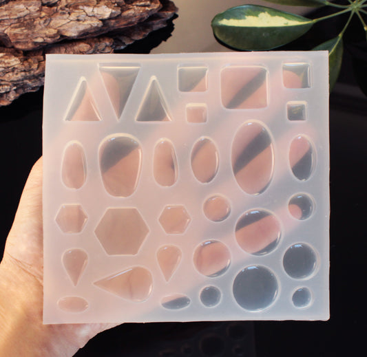 30-in-1 Resin Silicone Mold For Unique Jewelry Pieces