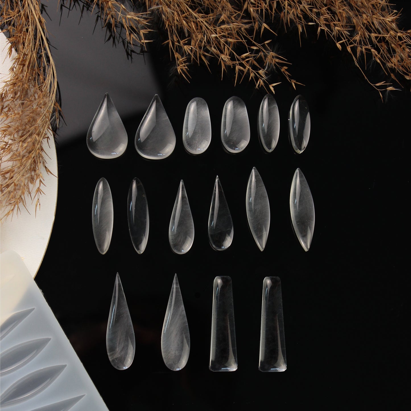 Drops Silicone Resin Mold - 16 in 1
