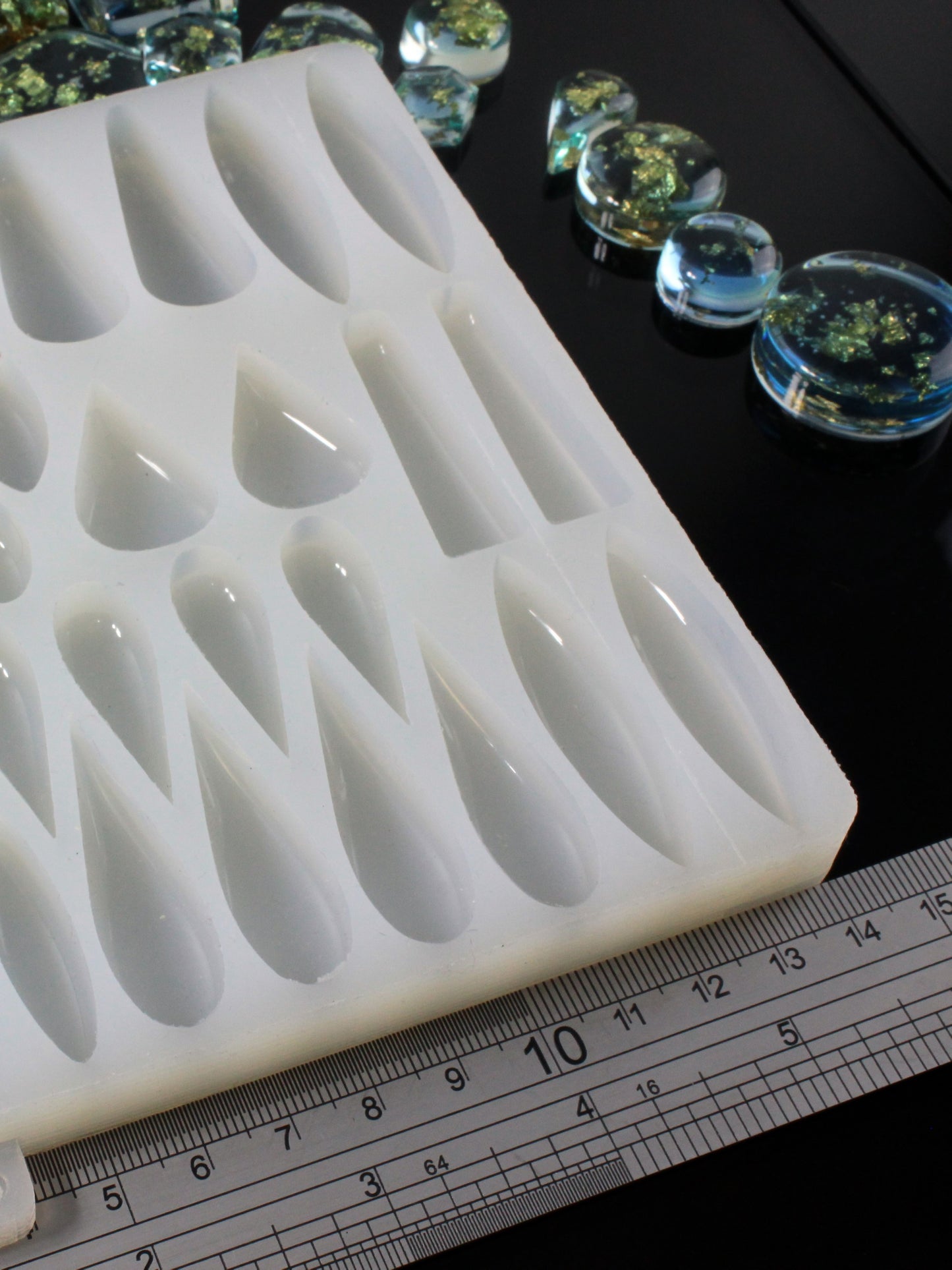 Elongated Teardrop Resin Mold 40-in-1 Mega Silicone Mold with Glossy Finish – Perfect for Earrings & Pendants