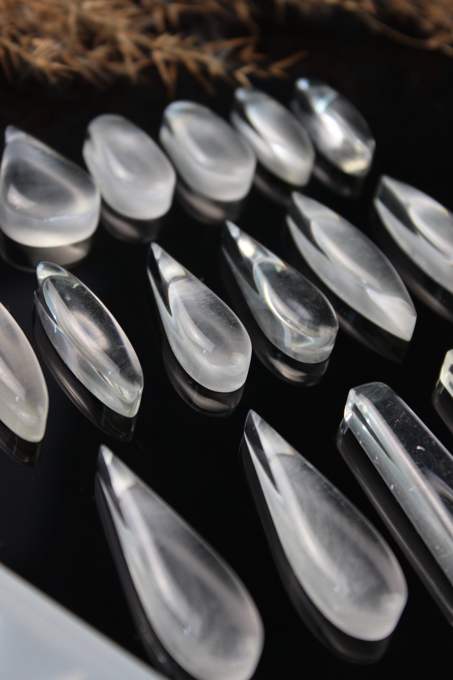 Elongated Teardrop Resin Mold 40-in-1 Mega Silicone Mold with Glossy Finish – Perfect for Earrings & Pendants